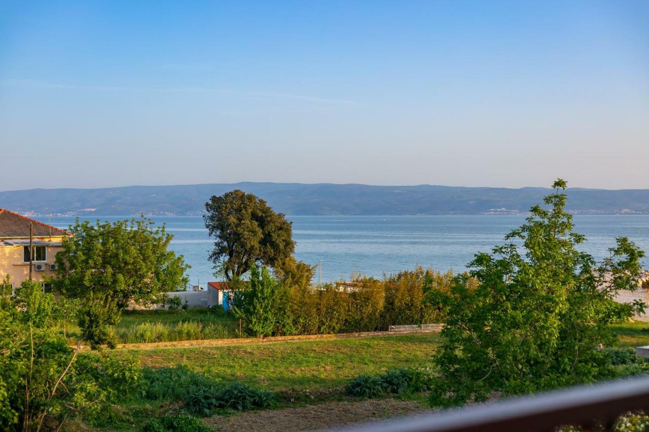 Luxury Apartments Argola Podstrana Bagian luar foto