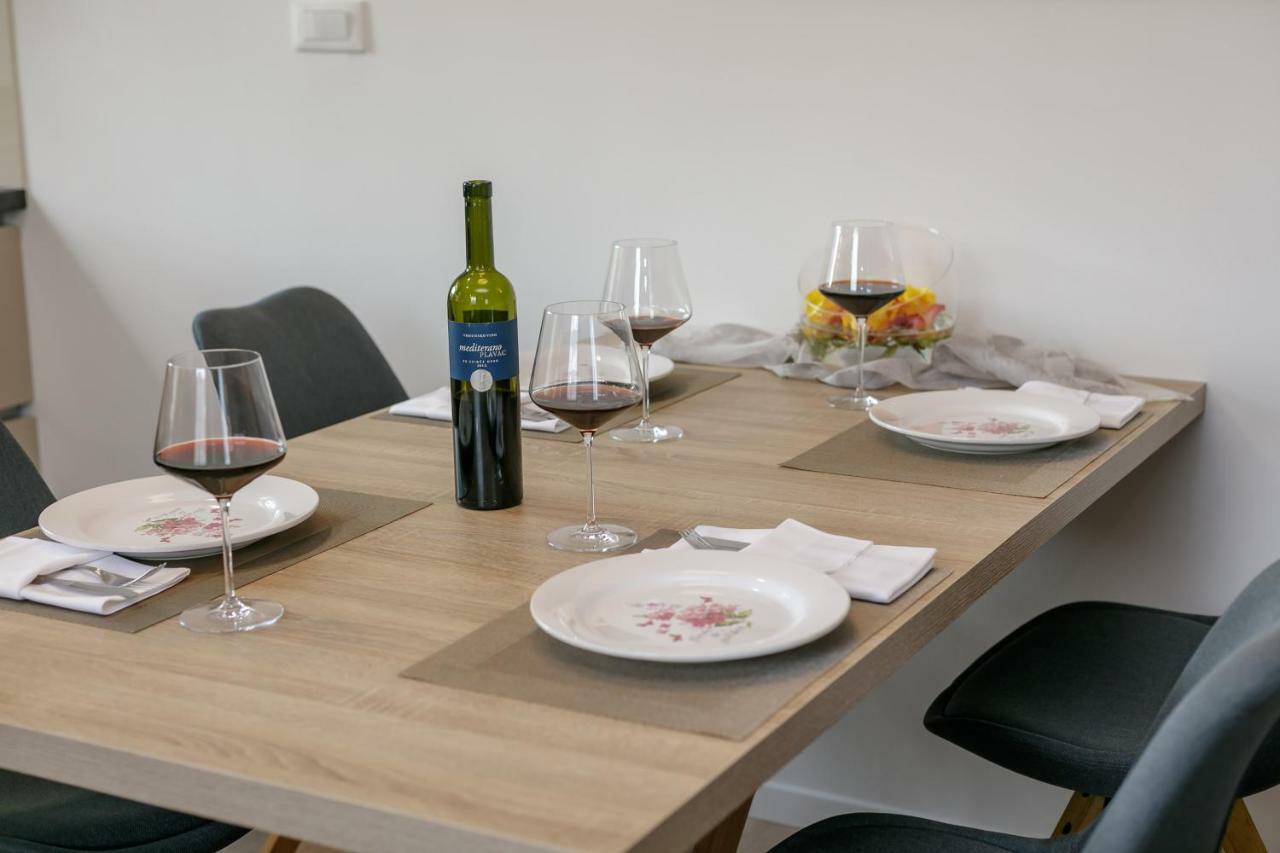 Luxury Apartments Argola Podstrana Bagian luar foto
