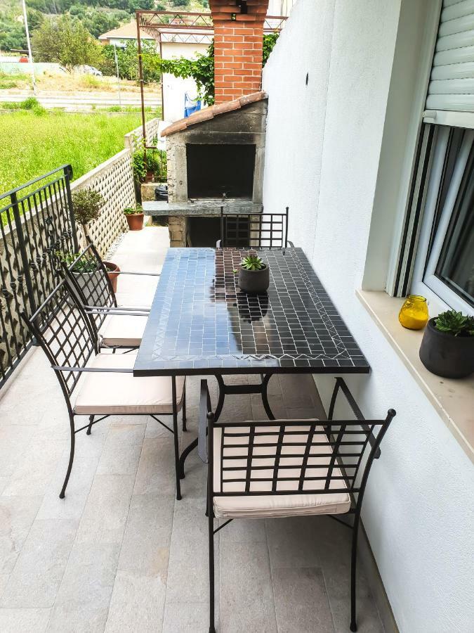 Luxury Apartments Argola Podstrana Bagian luar foto